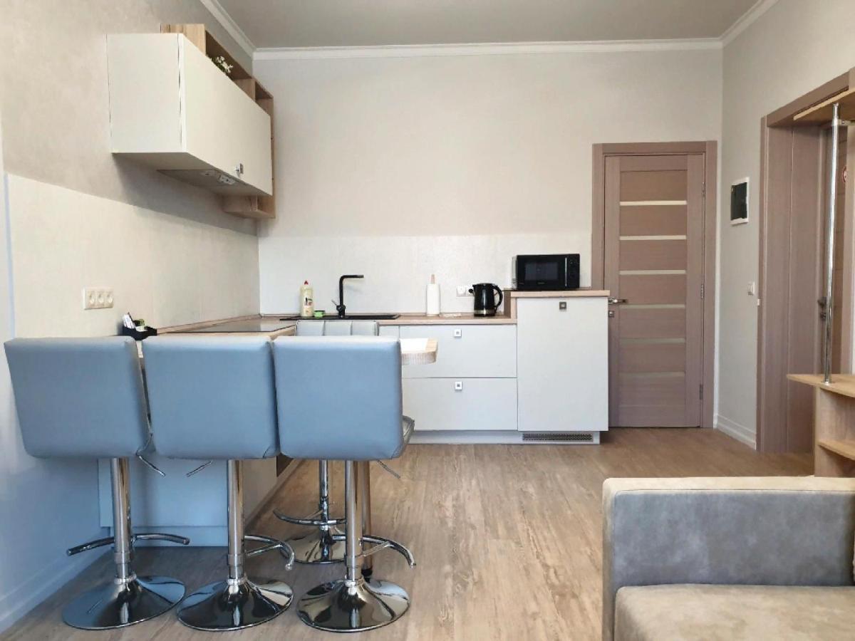 Apartment Sweethome 1 Free Parking Uzjhorod Exteriör bild